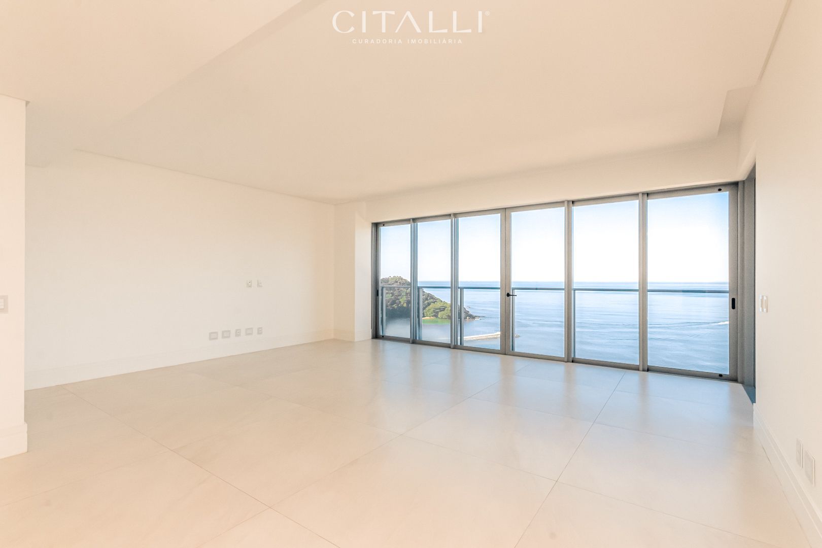 Apartamento no Edifício Splendido em Balneário Camboriú com 215,95 m² - Foto 2
