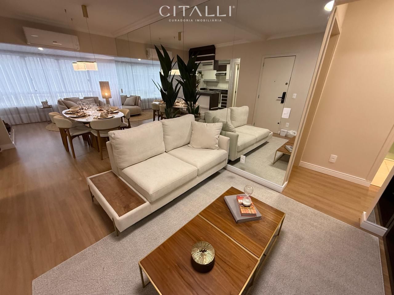 Apartamento no Edifício Residencial Nirvana no Centro de Balneário Camboriú com 03 Dormitórios. - Foto 3