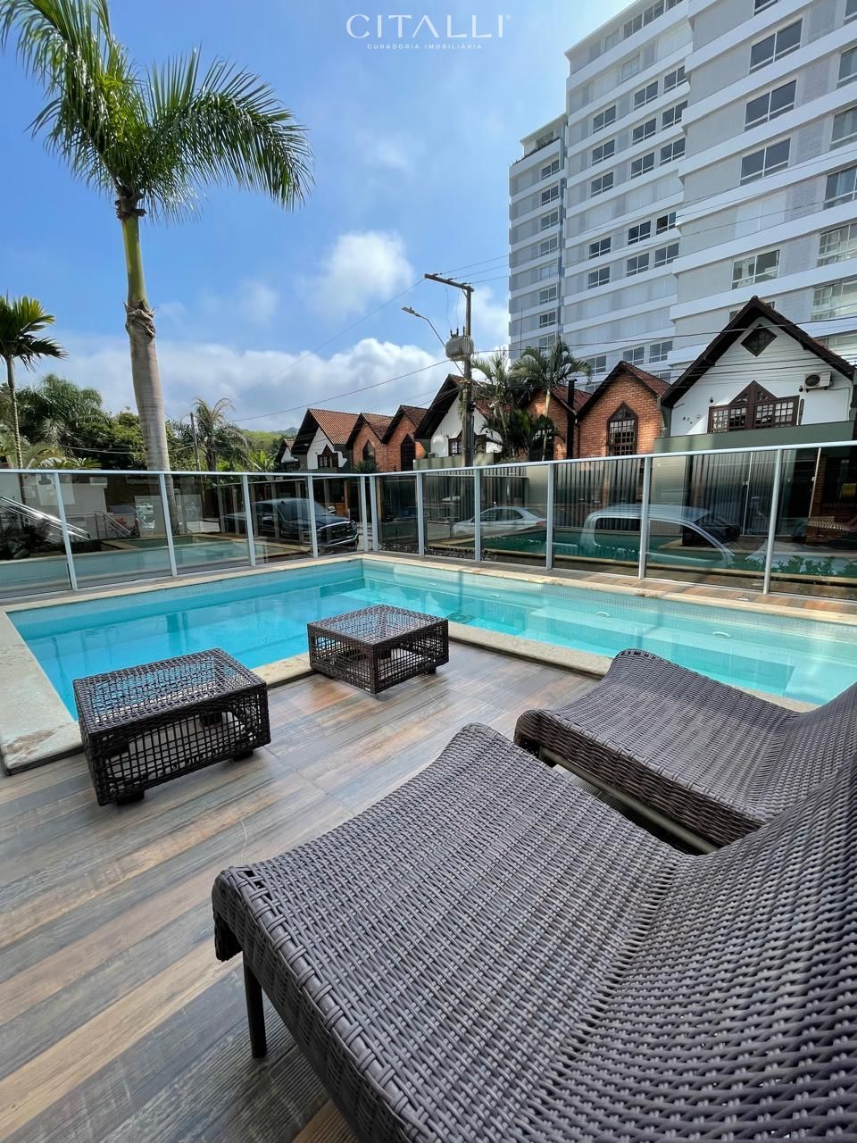 Apartamento no Edifício Costão da Brava em Itajaí com 117,98 m² privativos.