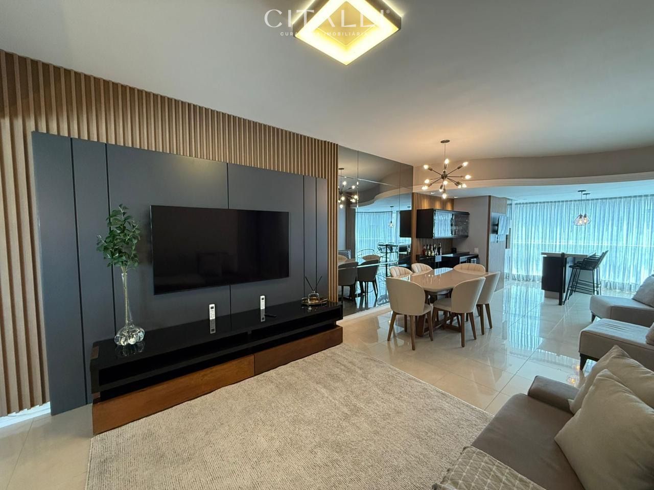 APARTAMENTO MOBILIADO NO EDIFÍCIO LA MADESON – BALNEÁRIO CAMBORIÚ - Foto 2