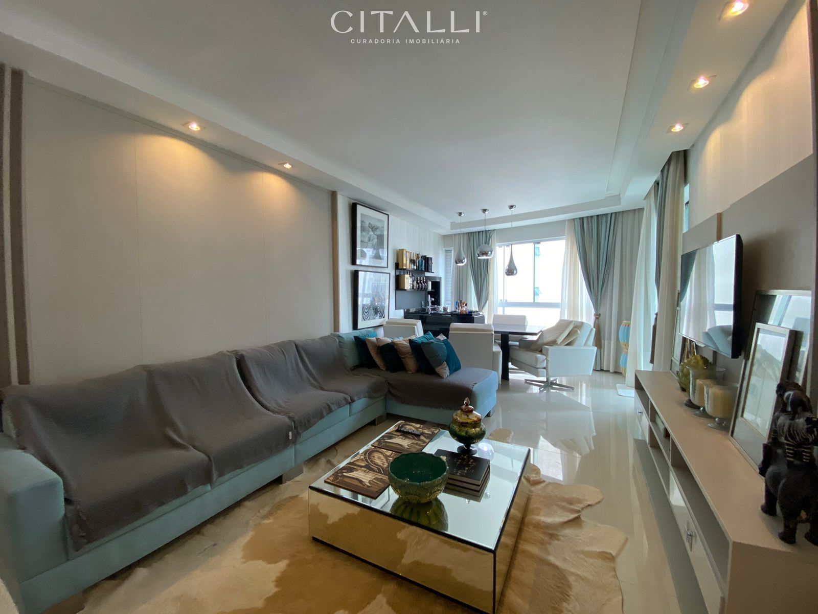 Apartamento à venda quadra mar barra sul com 132m privativos - empreendimento Embraed - Foto 1