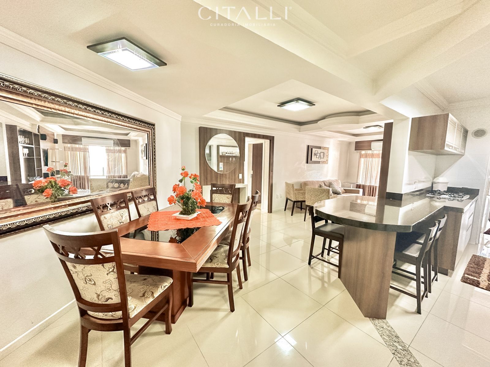 Apartamento no Edifício Barcelona em Balneário Camboriú com 105,10 m² - Foto 3