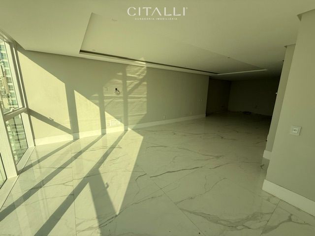 Apartamento frente mar no Edifício Boreal Tower em Balneário Camboriú com 04 Suítes. - Foto 4