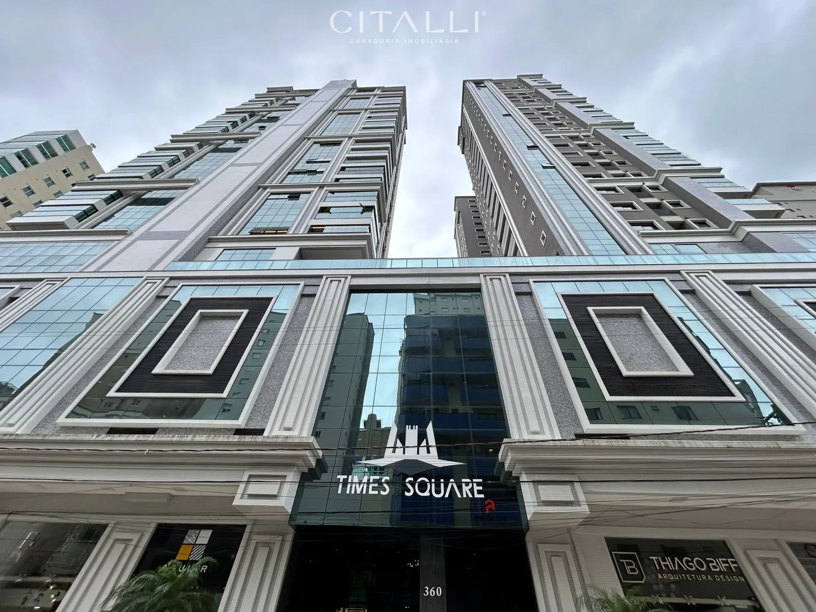 APARTAMENTO NO EDIFÍCIO TIMES SQUARE – ITAPEMA (MEIA PRAIA) - Foto 3