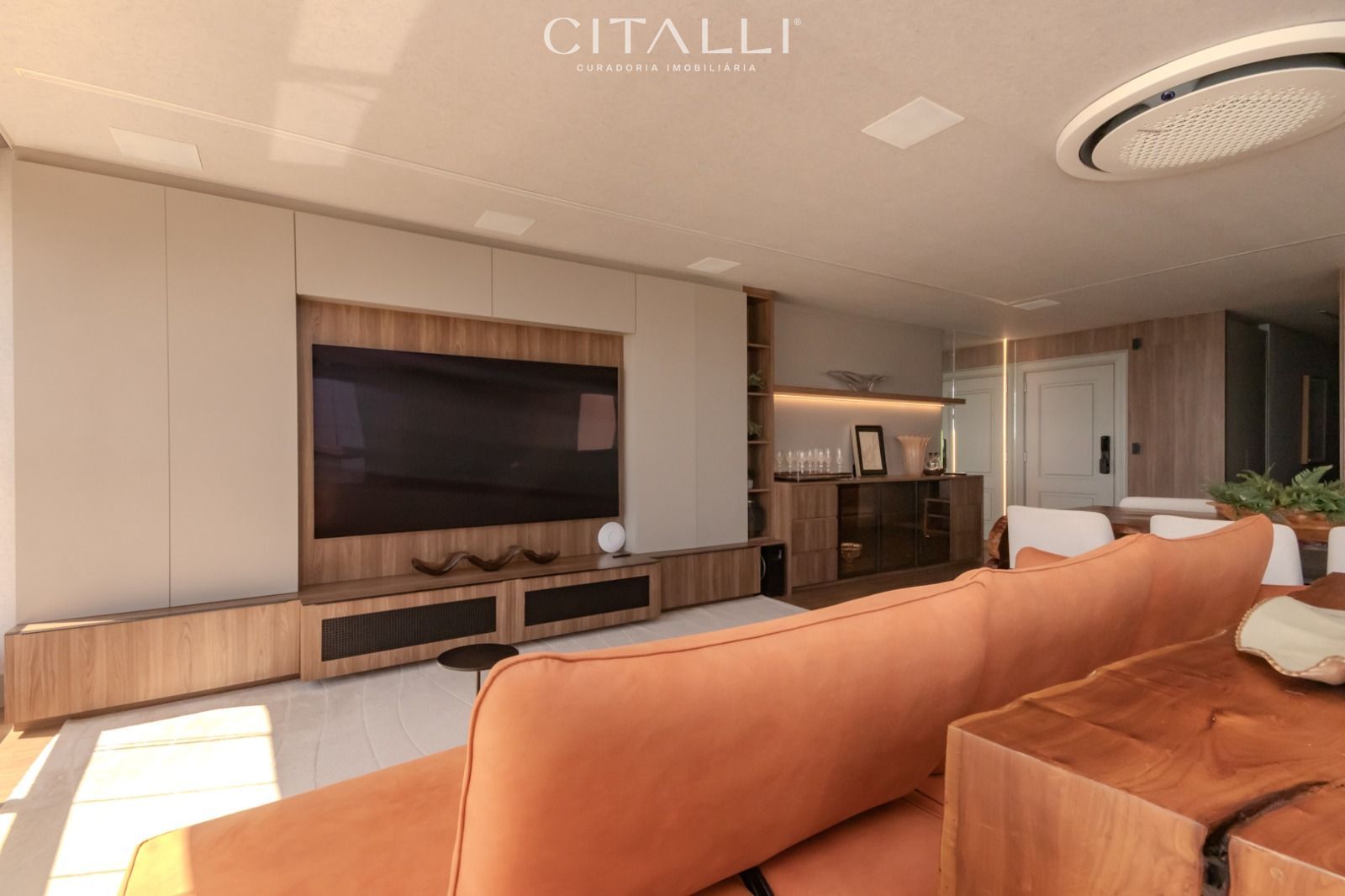 APARTAMENTO NO EDIFÍCIO BATURITÉ – BALNEÁRIO CAMBORIÚ - Foto 4