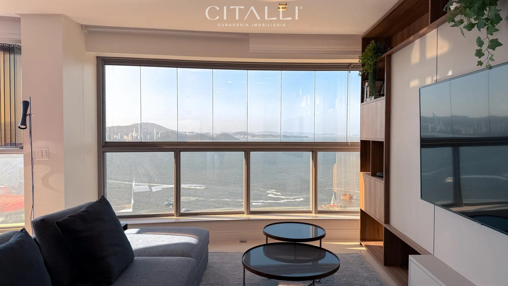 Apartamento Frente Mar na Barra Sul – Balneário Camboriú - Foto 1