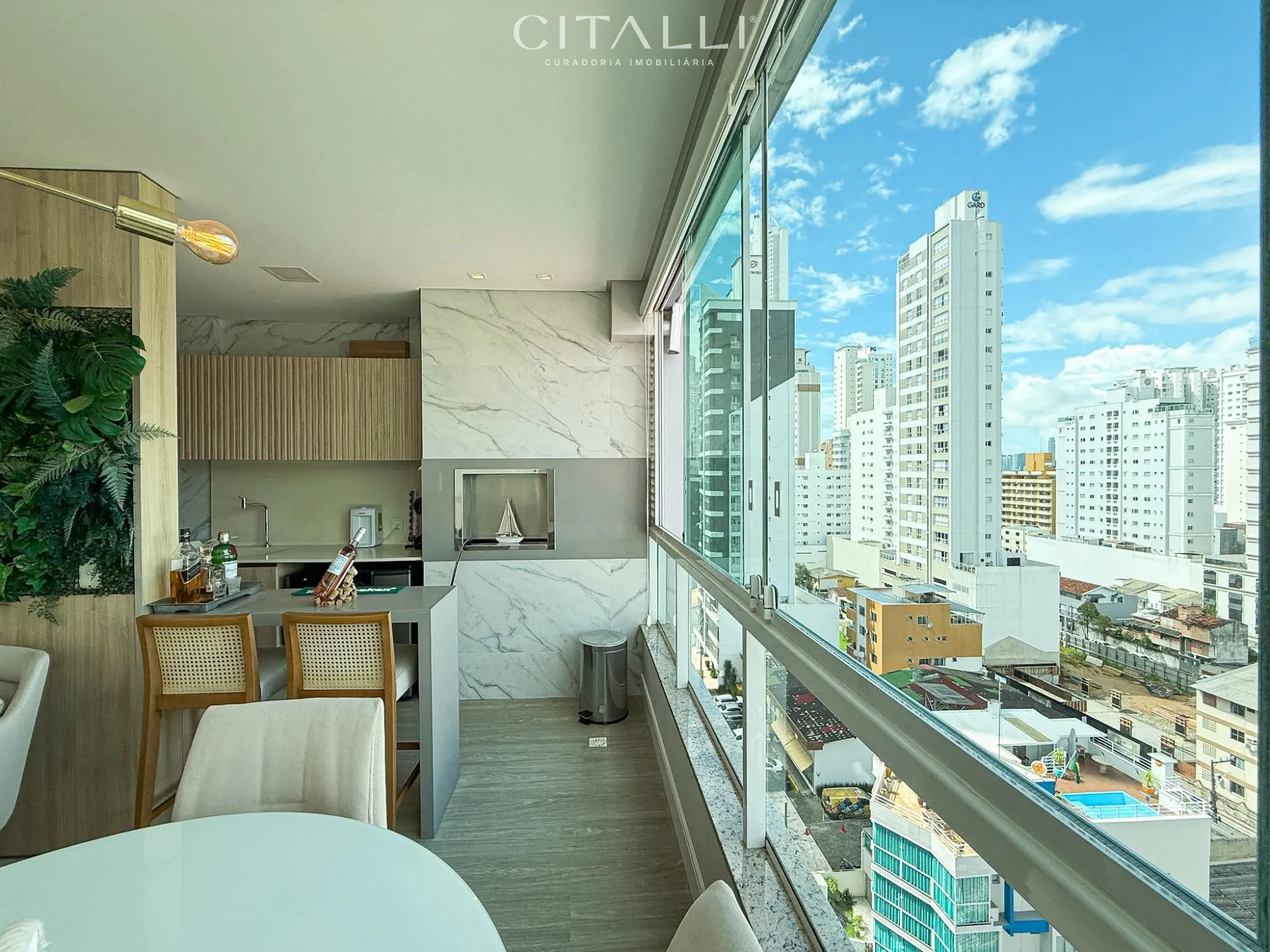 Apartamento à venda no Ed. Barra Norte em Balneário Camboriú, 02 suítes - Foto 1