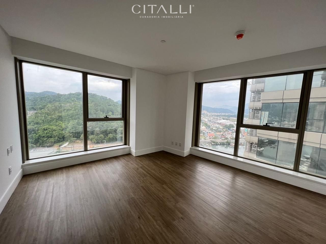 Apartamento no Edifício Yachthouse em Balneário Camboriú com 261 m² - Foto 4
