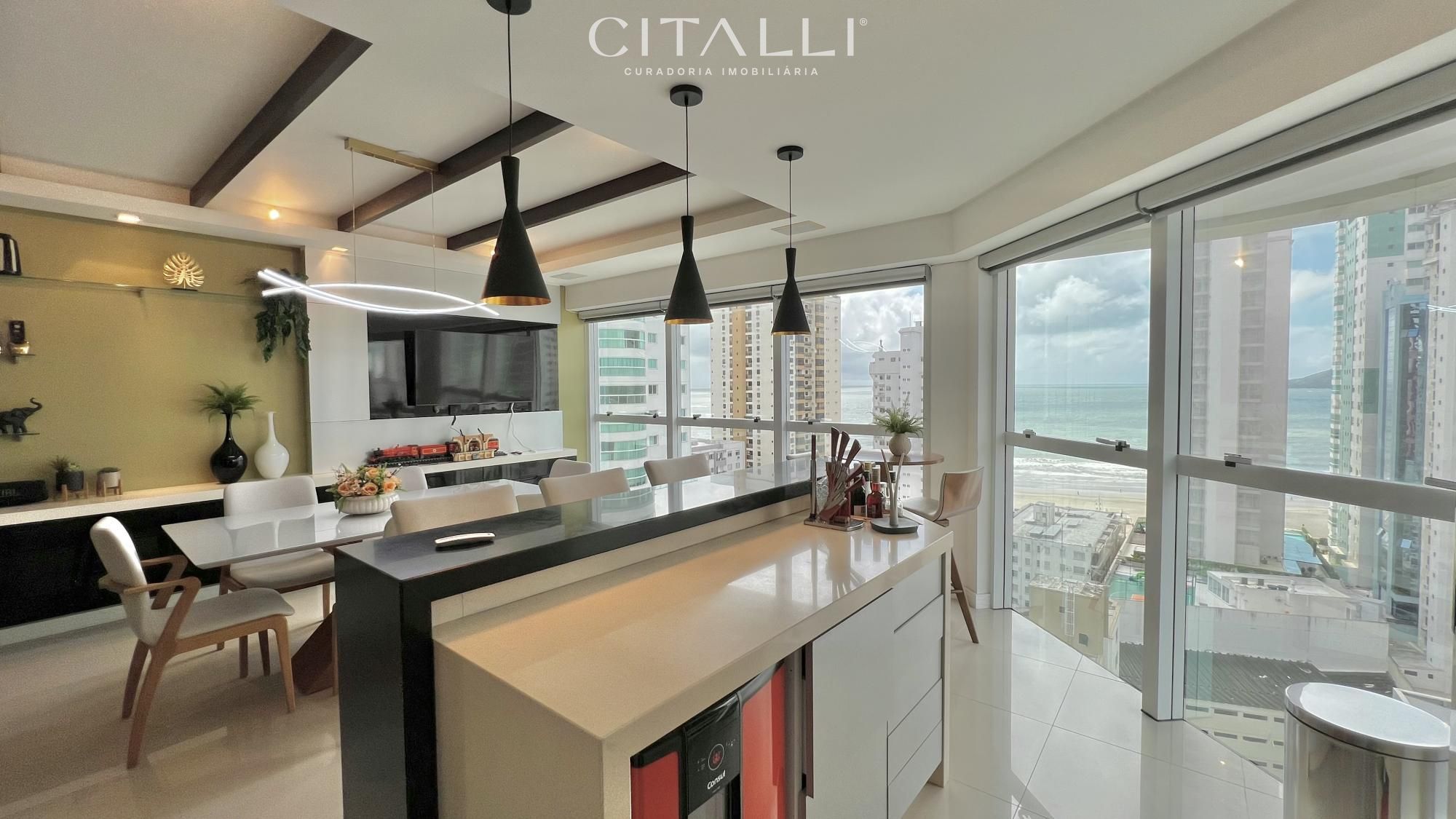 Apartamento mobiliado com vista panorâmica do mar no Edifício Villa Florence - Foto 1