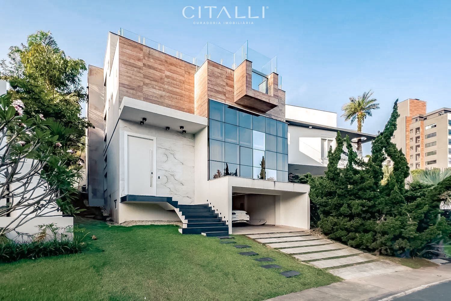 Casa no Condomínio Porto Riviera Exclusive na Praia Brava em Itajaí com 880 m² - Foto 1