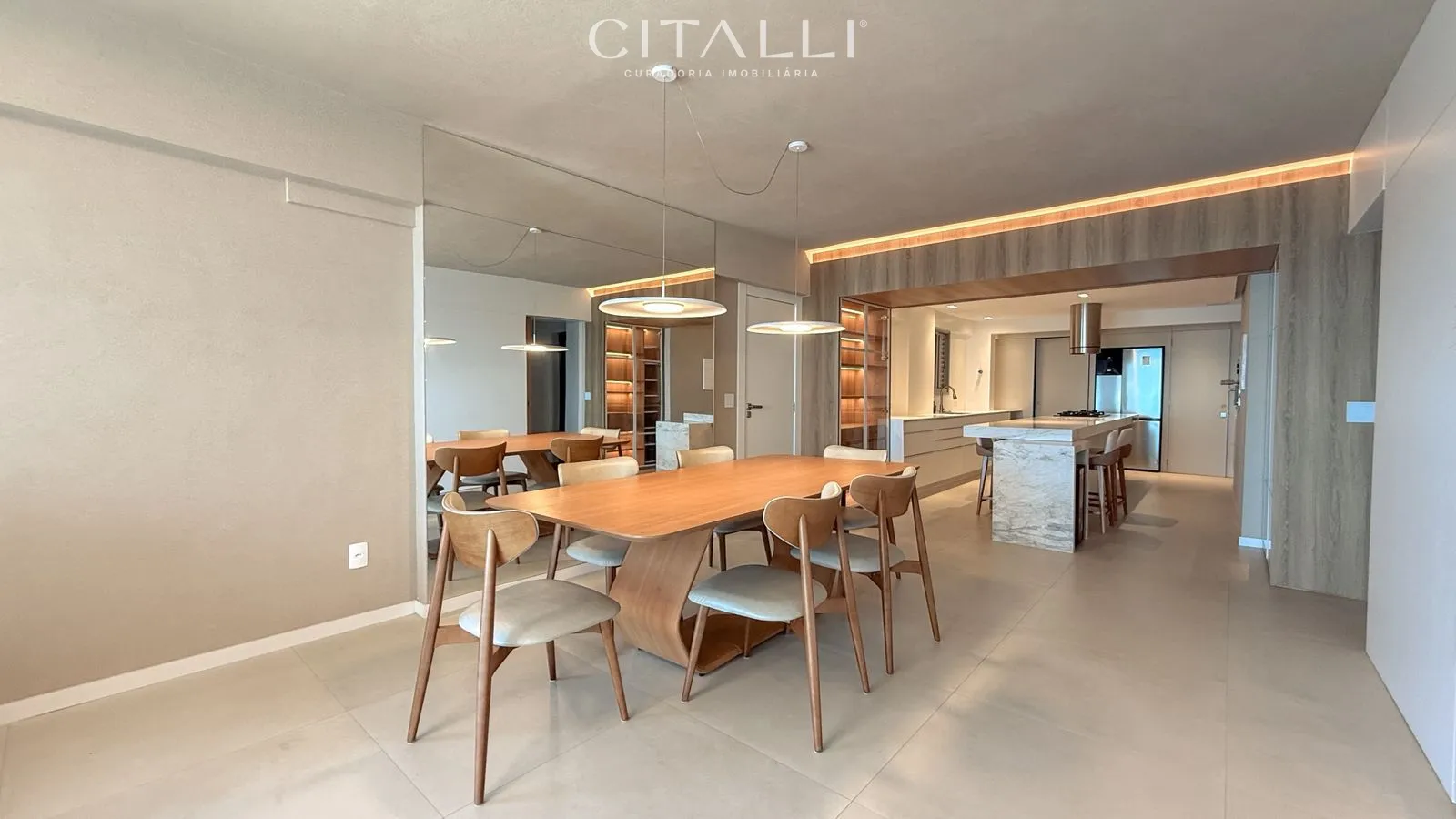 APARTAMENTO FRENTE MAR EM BALNEÁRIO CAMBORIÚ REFORMADO E MOBILIADO NO EDIFÍCIO IMPERATRIZ - Foto 3