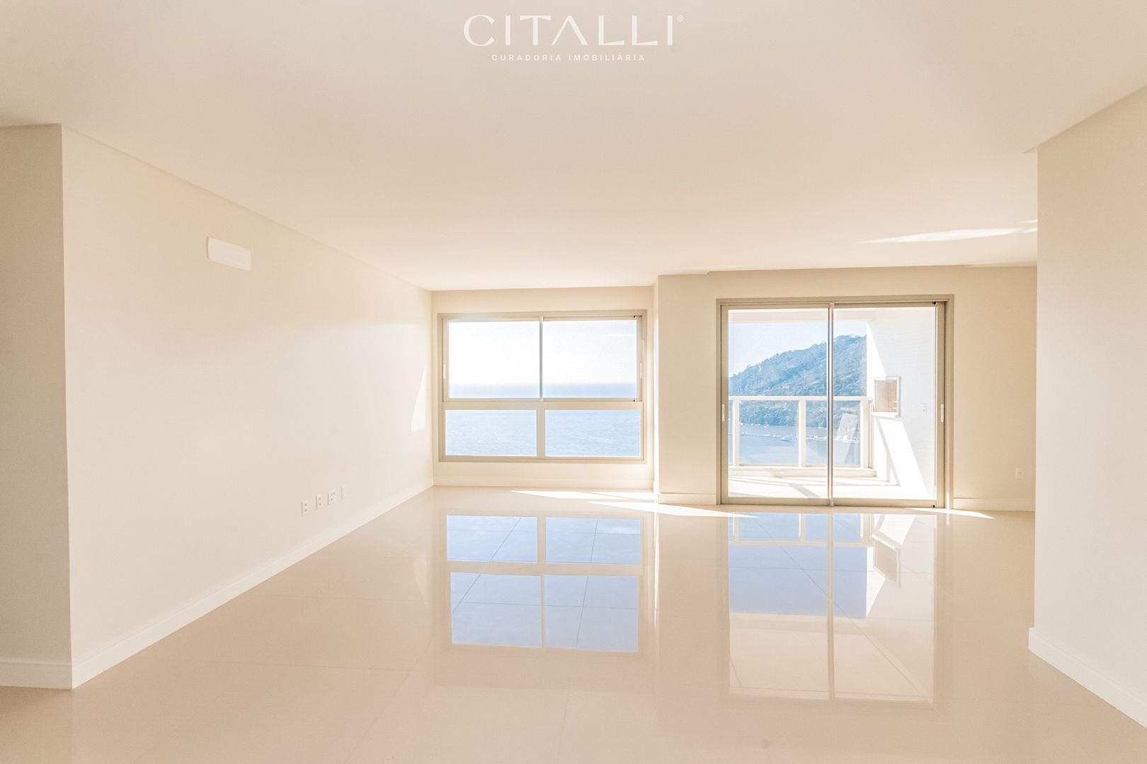 Apartamento no Edifício Moradas Ilhas Marianas em Balneário Camboriú com 160 m² - Foto 3