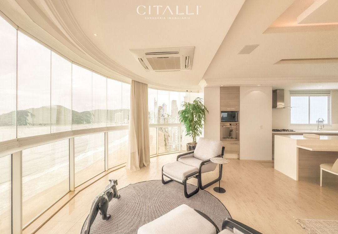 Cobertura Duplex no Edifício Gran Felicitá em Balneário Camboriú com 273 m² - Foto 4