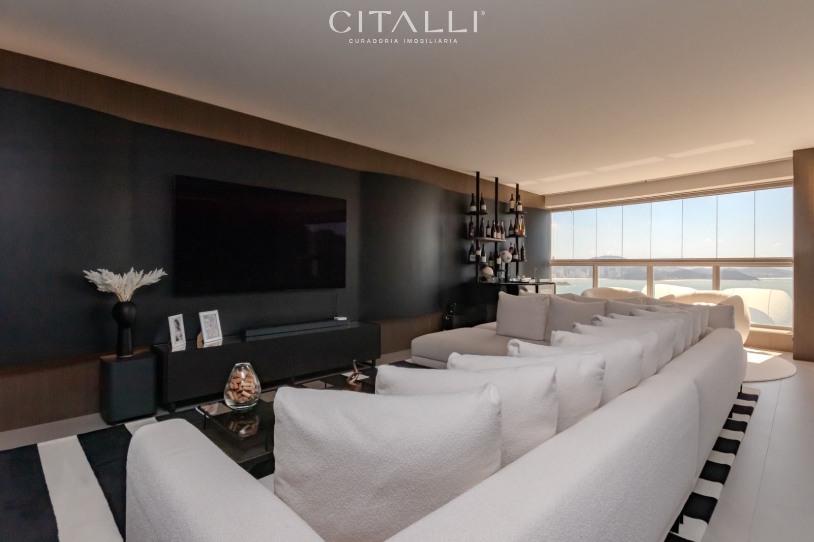 APARTAMENTO NO EDIFÍCIO BATURITÉ LOUNGE HOUSE – BALNEÁRIO CAMBORIÚ - Foto 1