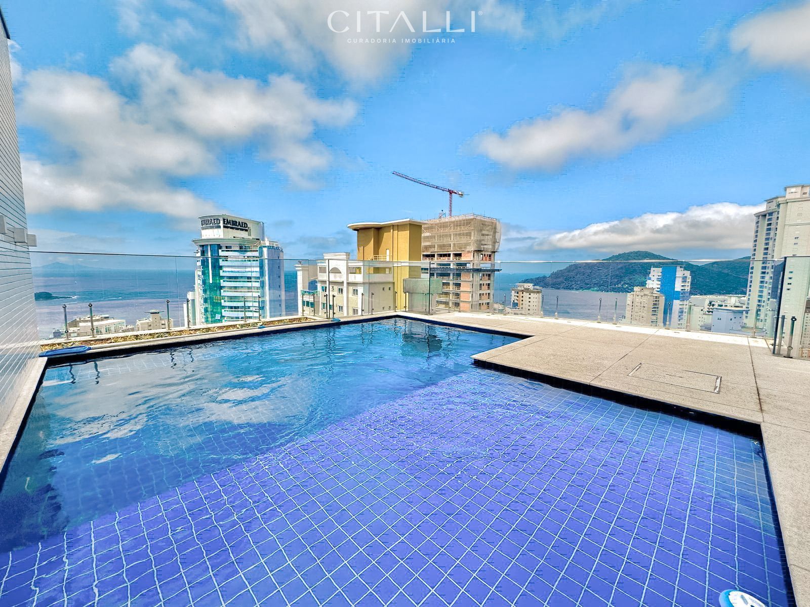 Cobertura Duplex no Edifício Villa di Mare em Balneário Camboriú com 400 m² - Foto 2