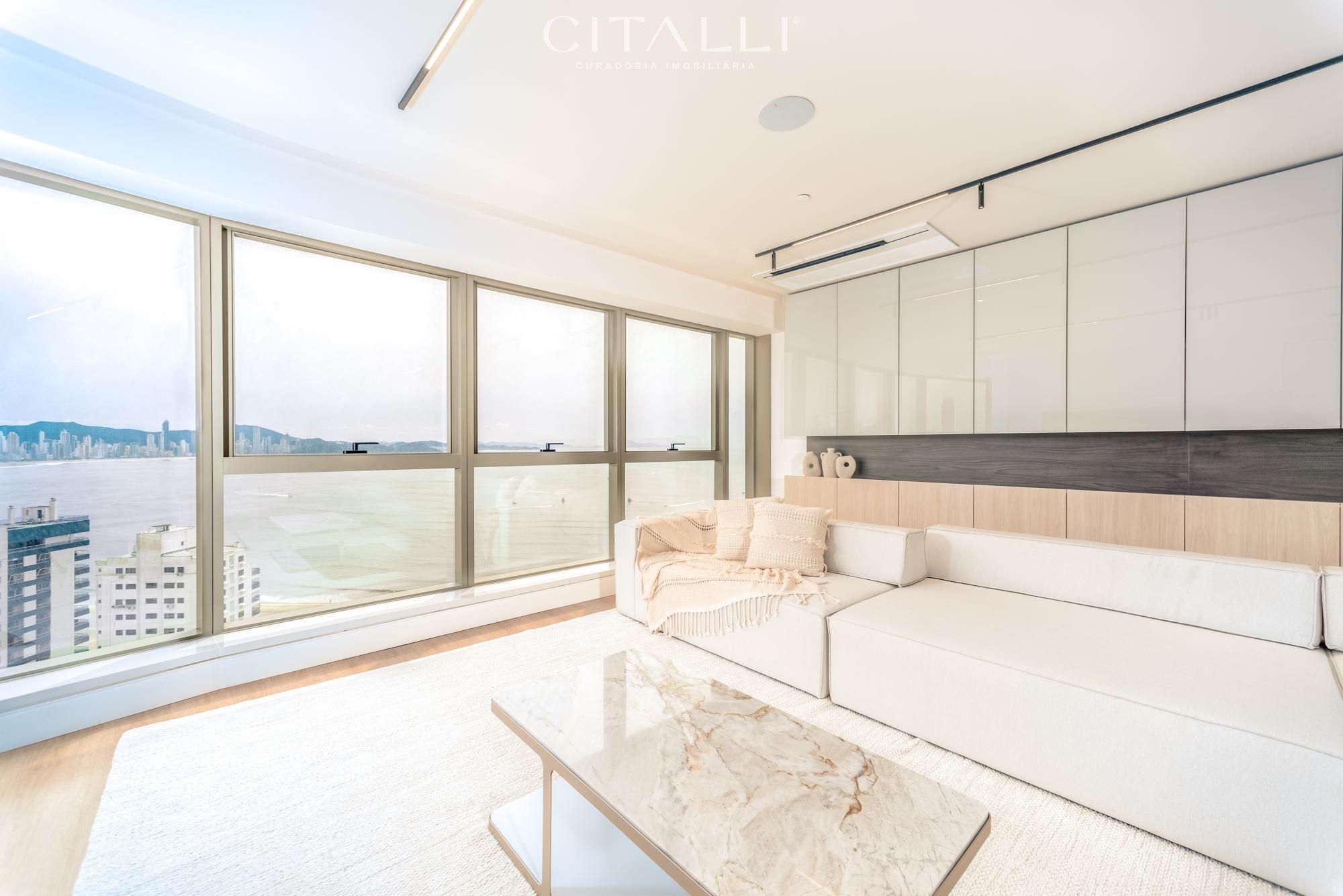 Apartamento no Edifício Yachthouse em Balneário Camboriú com 261 m² - Foto 3