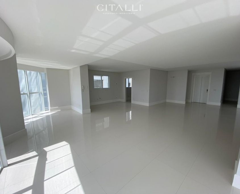 Apartamento no Edifício Ibiza Towers em Balneário Camboriú com 237 m² - Foto 5