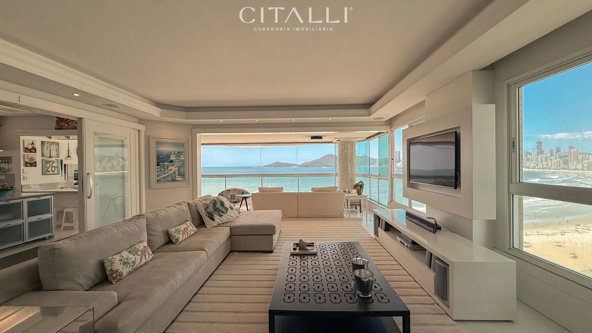 APARTAMENTO FRENTE MAR COM VISTA MAGNIFICA DE TODA A ORLA DE BALNEÁRIO CAMBORIÚ - Foto 1