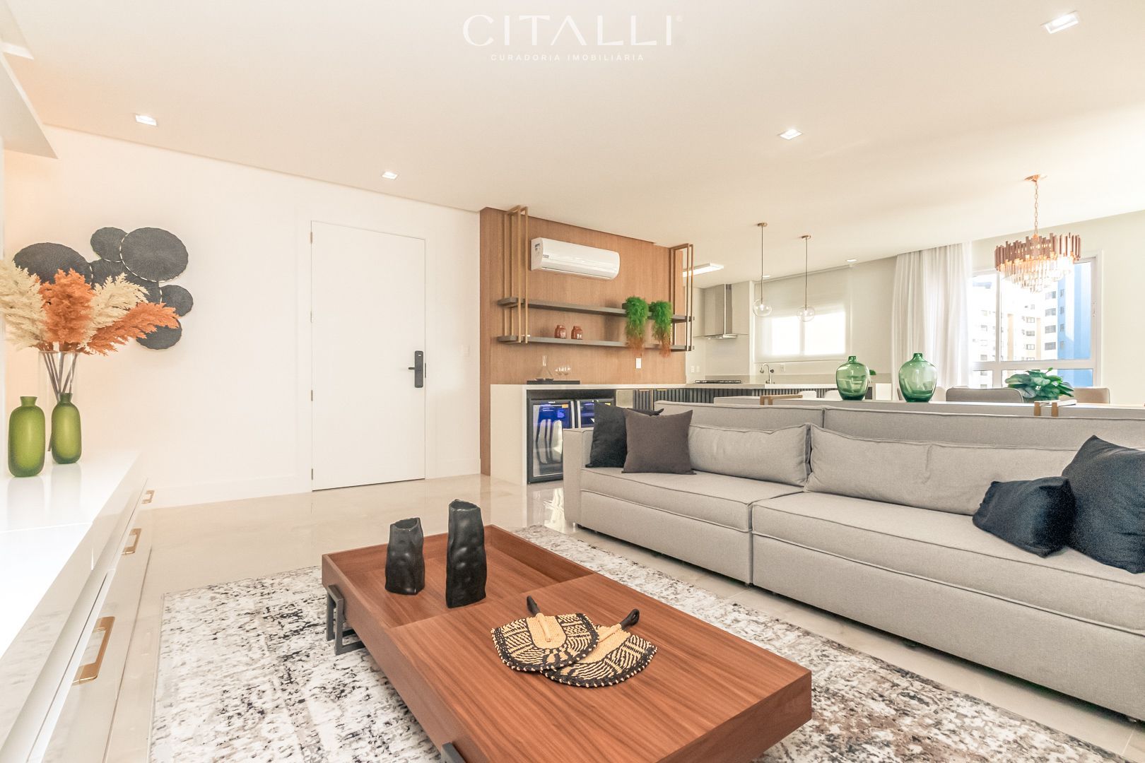 Apartamento no Edifício Residencial Brescia em Balneário Camboriú com 170,60 m² - Foto 2