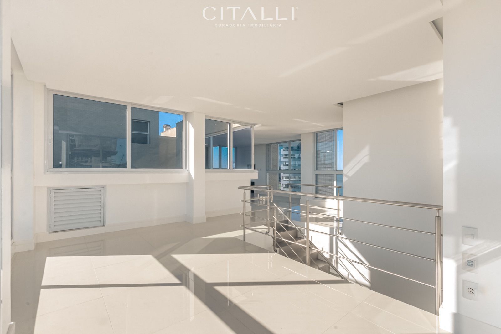 Cobertura Triplex no Edifício Ville Del Acqua em Balneário Camboriú com 335 m² - Foto 4