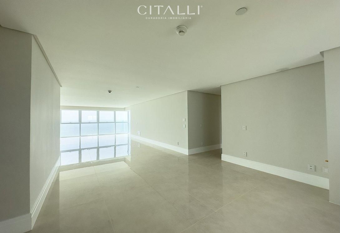 Apartamento no Edifício One Tower em Balneário Camboriú com 196,13 m² - Foto 2