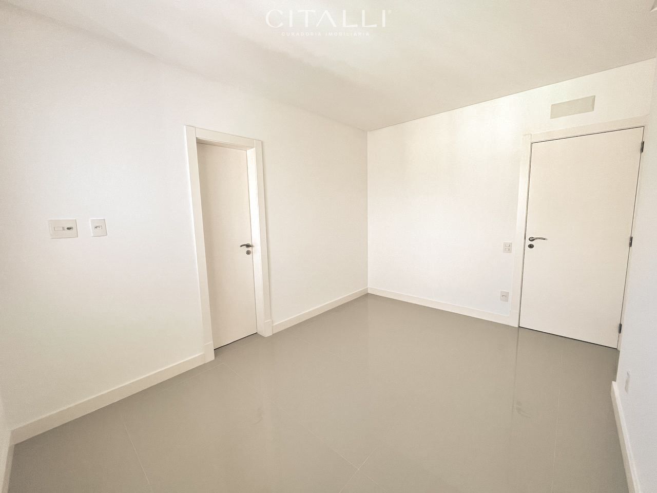 Apartamento no Edifício Portinax Residence em Balneário Camboriú com 128,78 m² - Foto 5