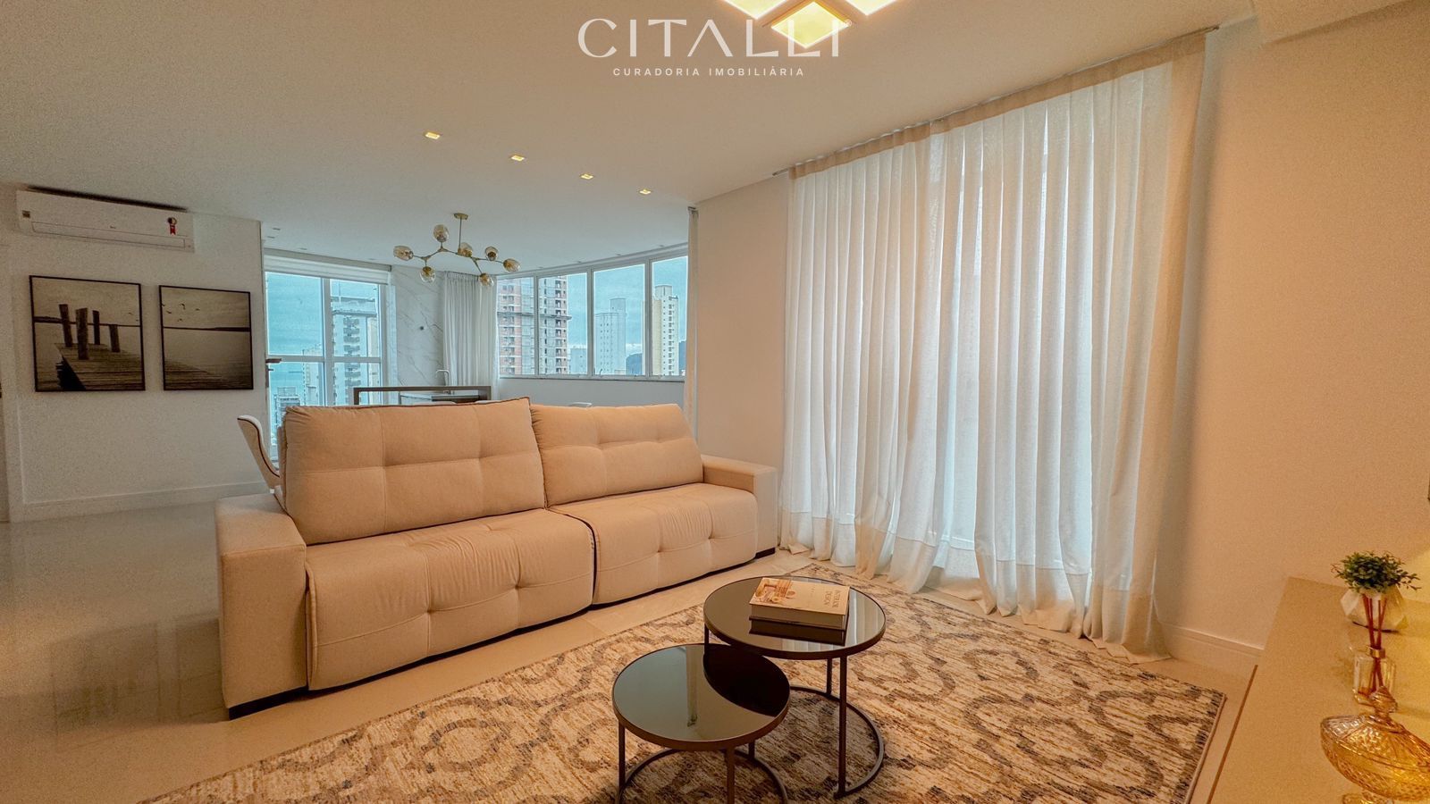 Apartamento no Edifício Dom Victório em Balneário Camboriú com 131,52 m² - Foto 1