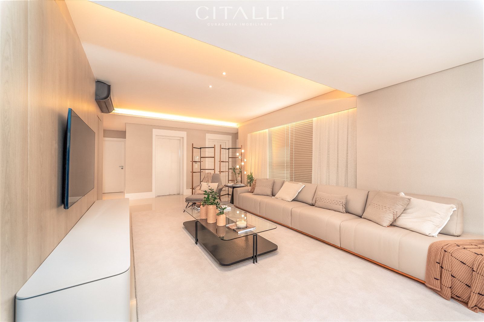 Apartamento no Edifício Ibiza Towers em Balneário Camboriú com 238 m² - Foto 2