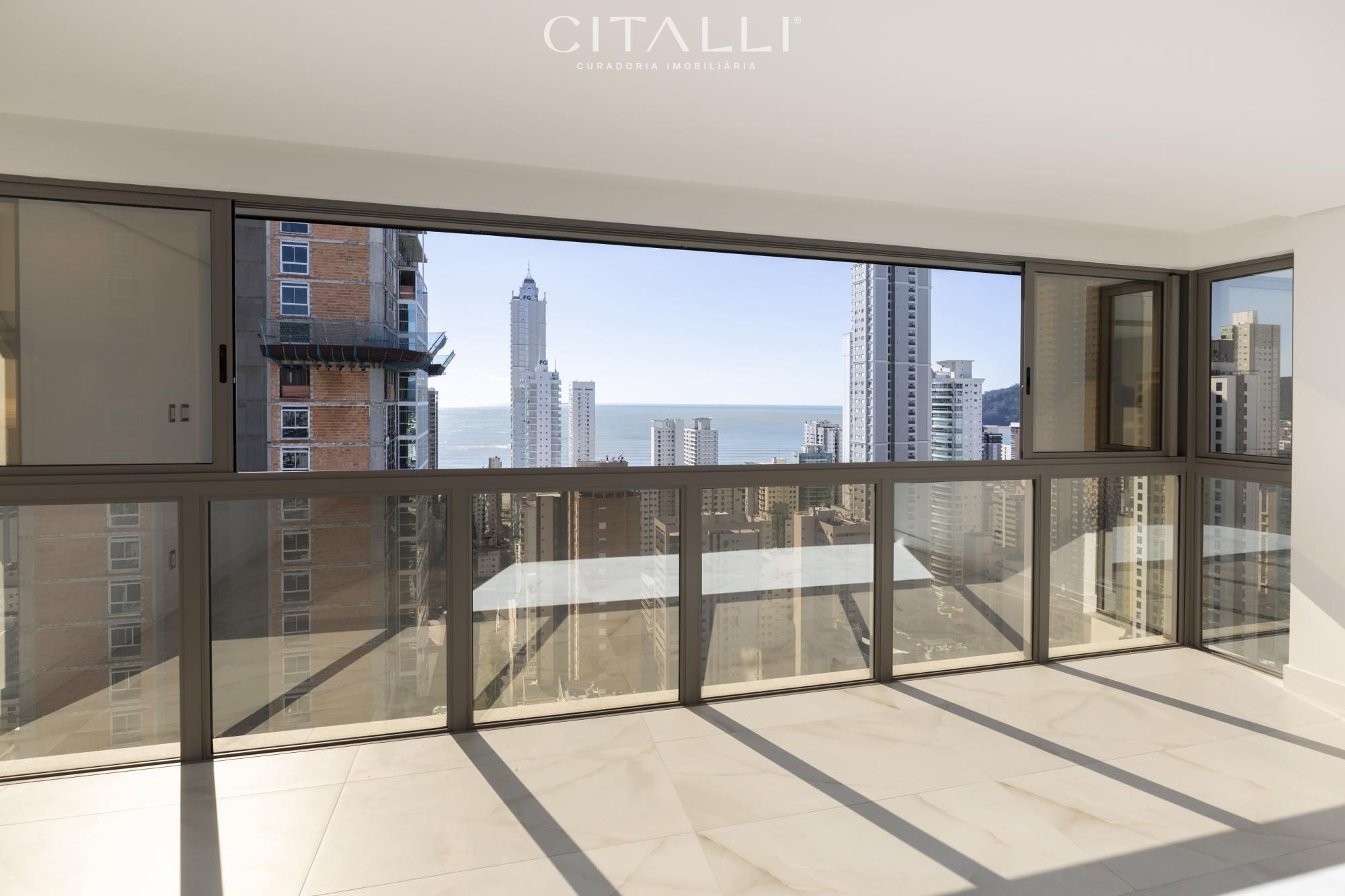 Apartamento no Edifício Ocean Breeze em Balneário Camboriú com 167 m² - Foto 2