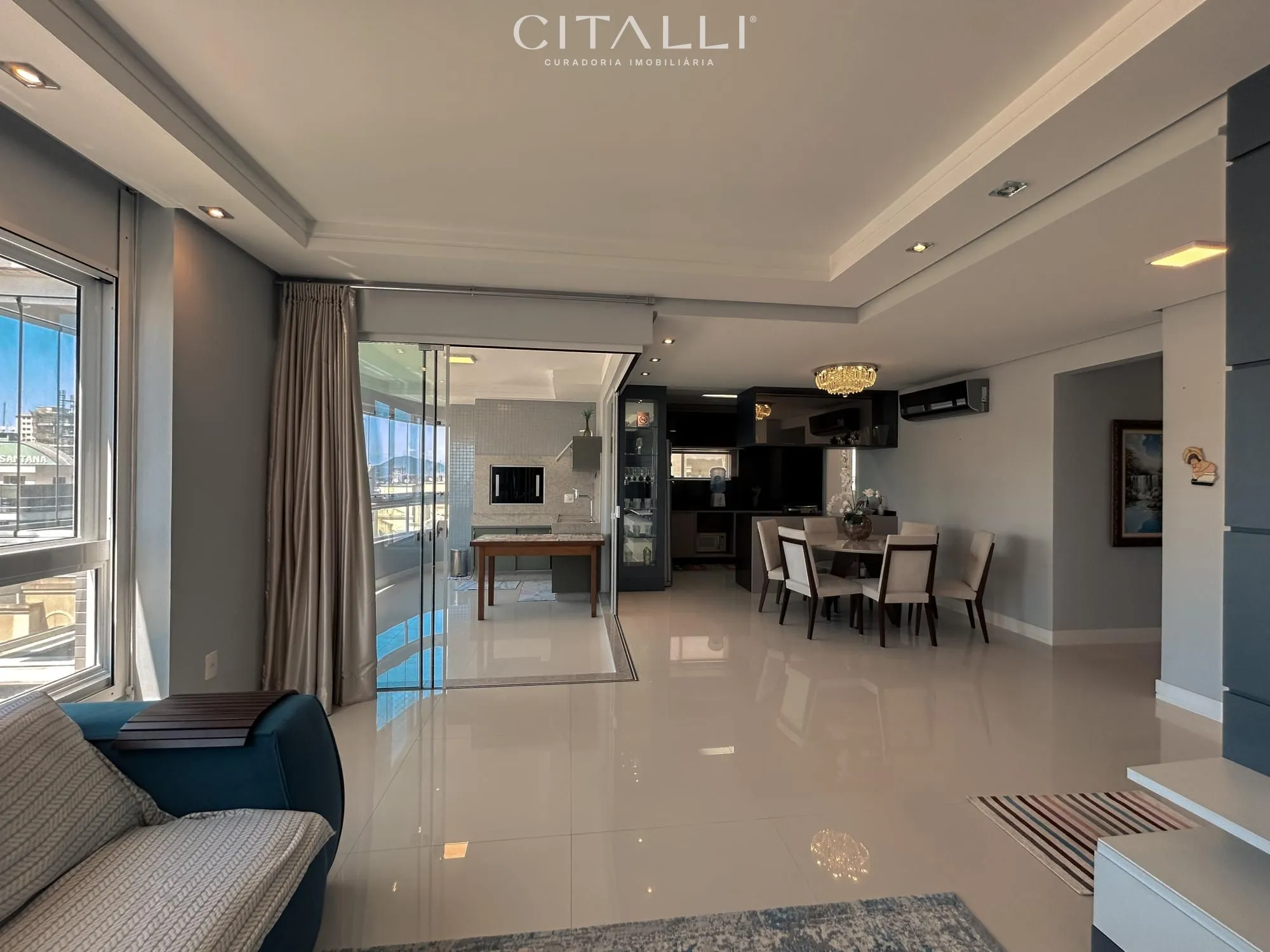 Apartamento Mobiliado no Residencial Brisas em Itapema com 146m² - Foto 2