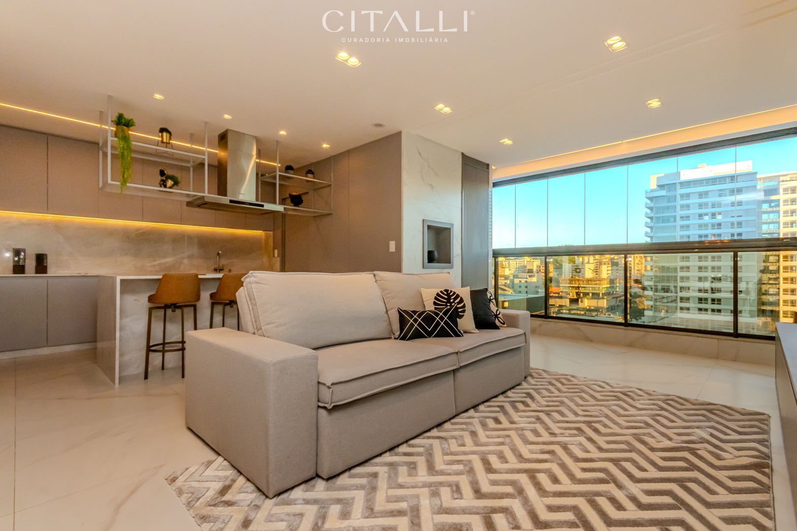 Apartamento no Edifício Surfers Paradise na Praia Brava em Itajaí com 133 m² - Foto 3