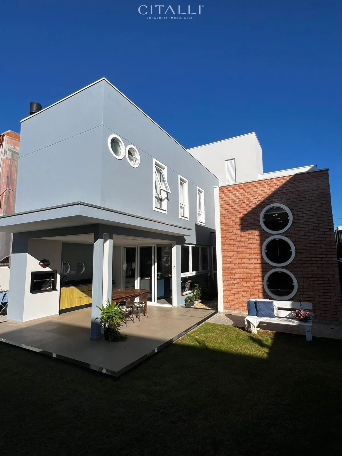 CASA NO CONDOMÍNIO CALEDÔNIA EM CAMBORIÚ - Foto 1