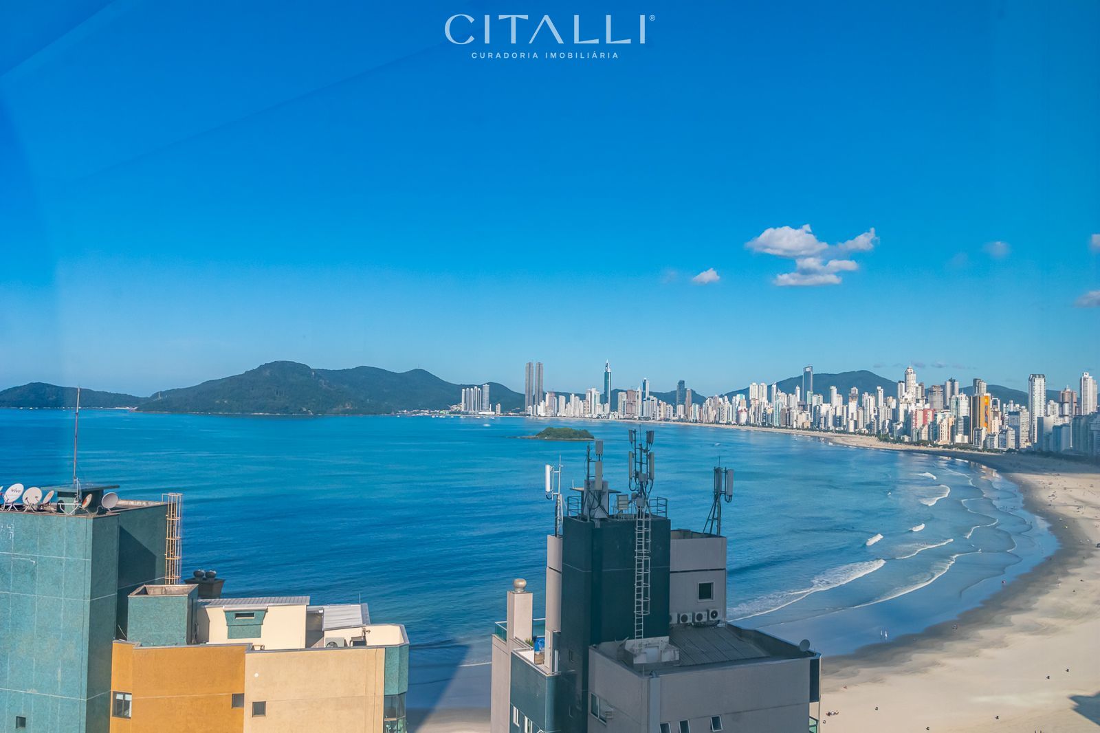 Apartamento no Edifício Skyline Tower em Balneário Camboriú com 151 m² - Foto 3
