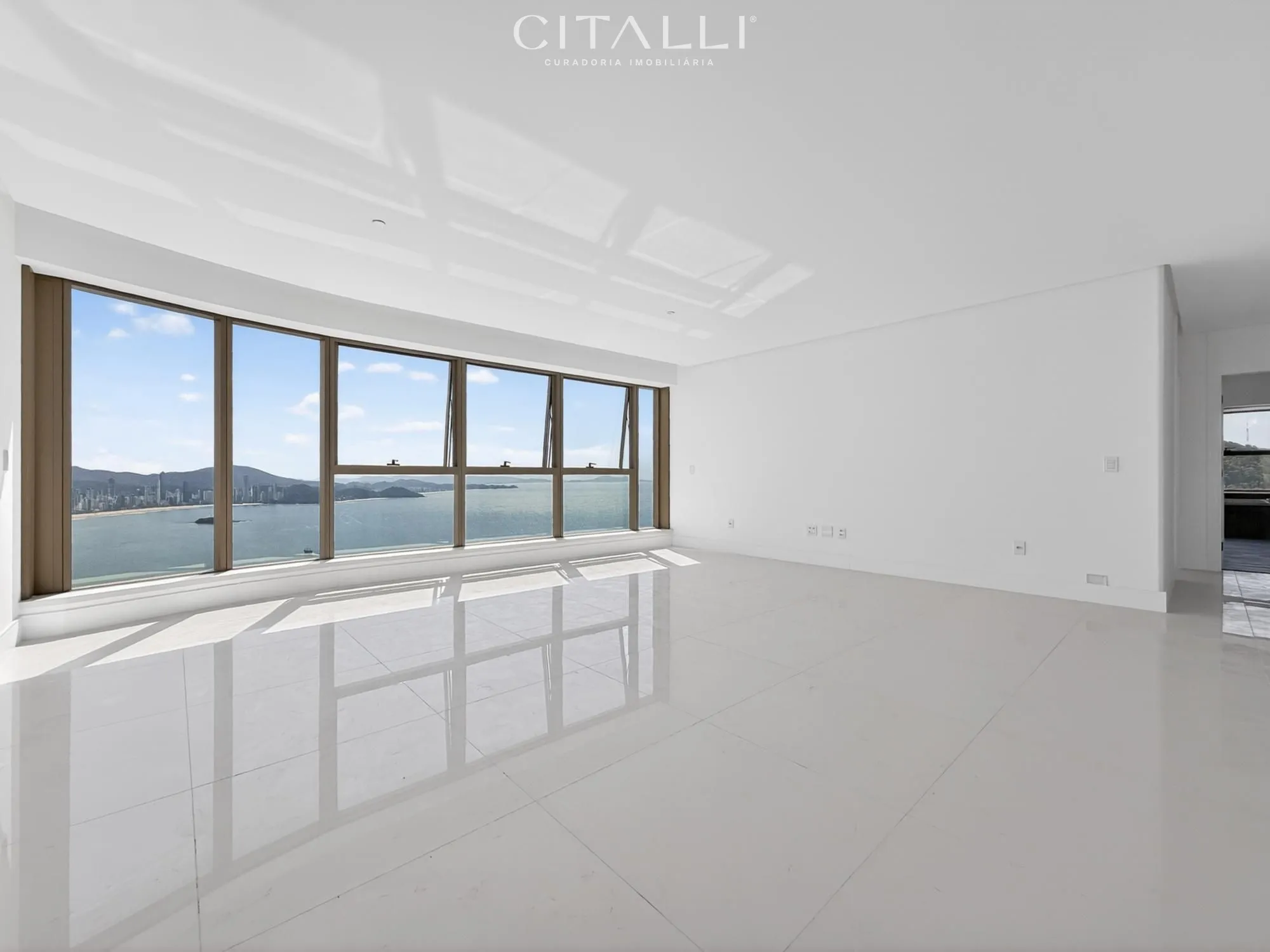 APARTAMENTO NO EDIFÍCIO YACHTHOUSE BY PININFARINA – BALNEÁRIO CAMBORIÚ - Foto 2