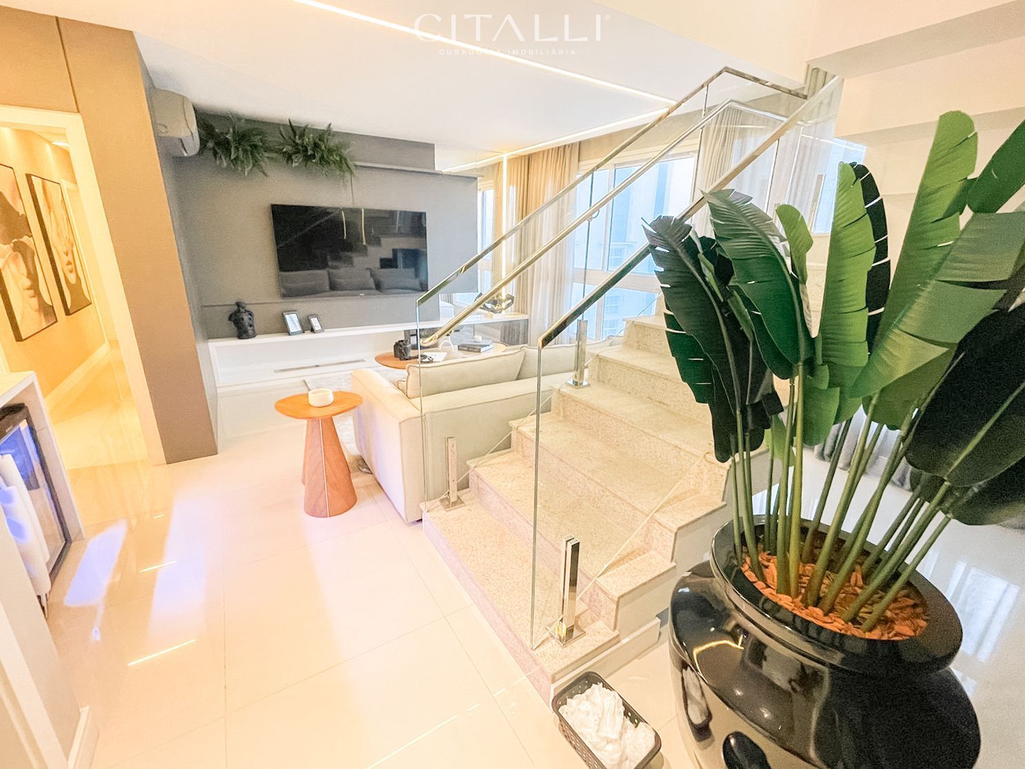 Cobertura Duplex no Edifício Hamptons Village em Balneário Camboriú com 240,92 m² - Foto 2