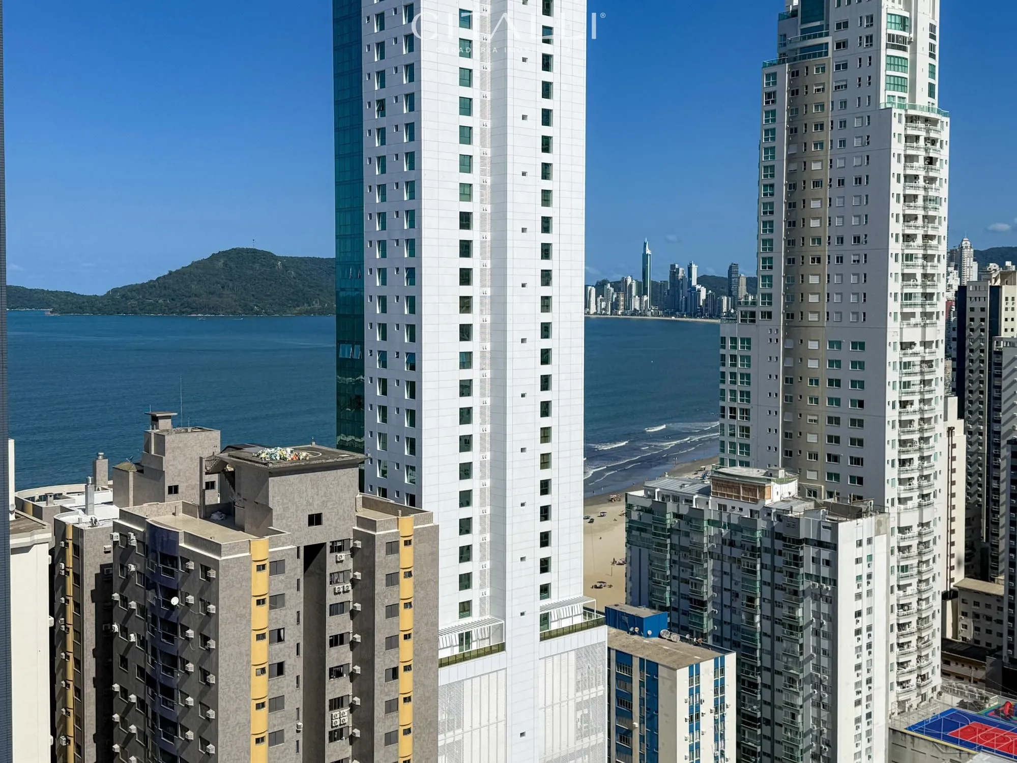 Apartamento no Alameda Jardins em Balneário Camboriú, 117m², 03 suítes - Foto 2