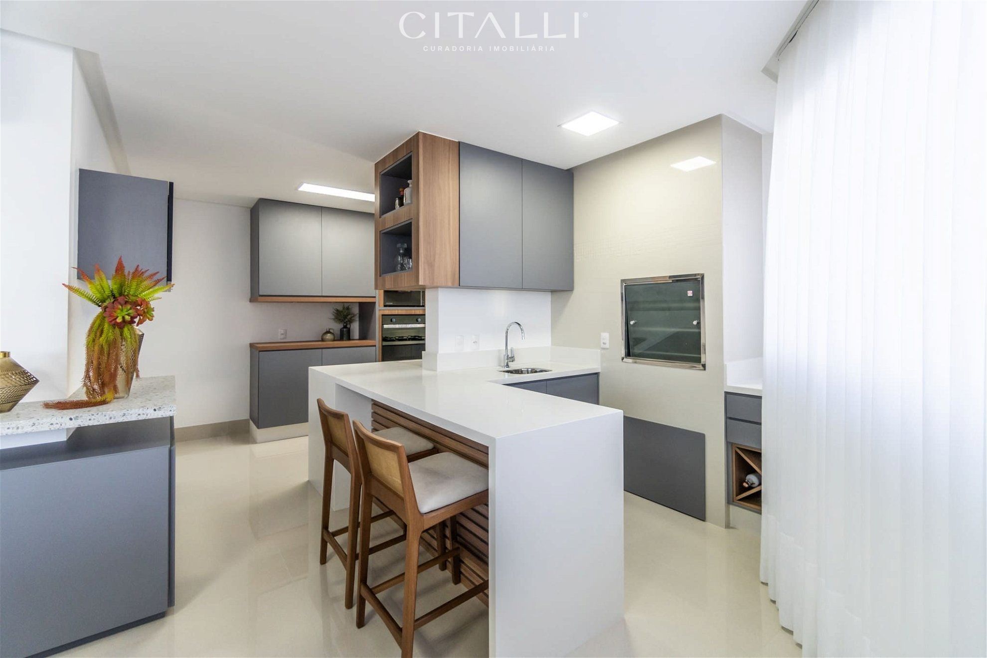 Apartamento no Edifício Villa Castelli em Balneário Camboriú com 150,48 m² - Foto 4
