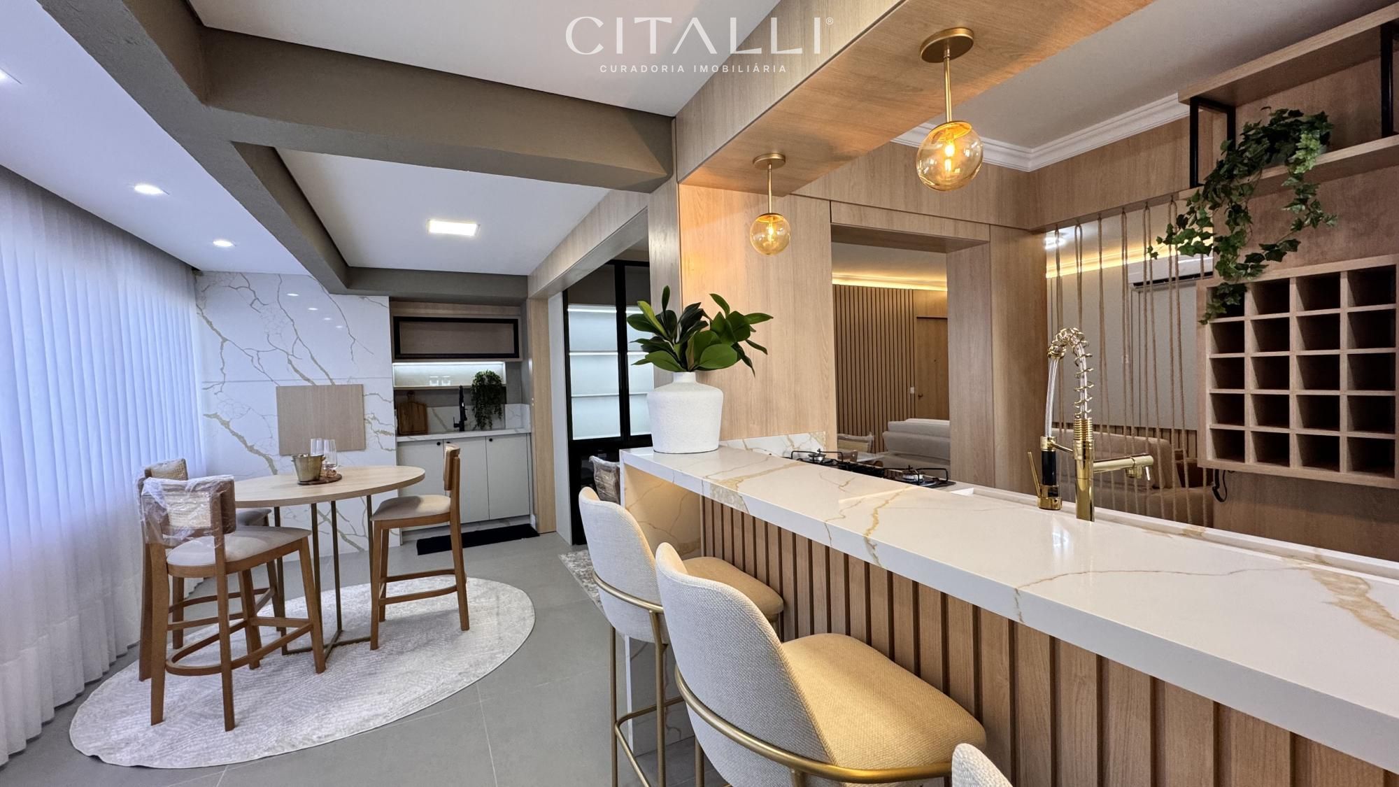Apartamento no Edifício Costa do Sol Residencial em Balneário Camboriú com 01 Suíte + 02 Dormitórios - Foto 1