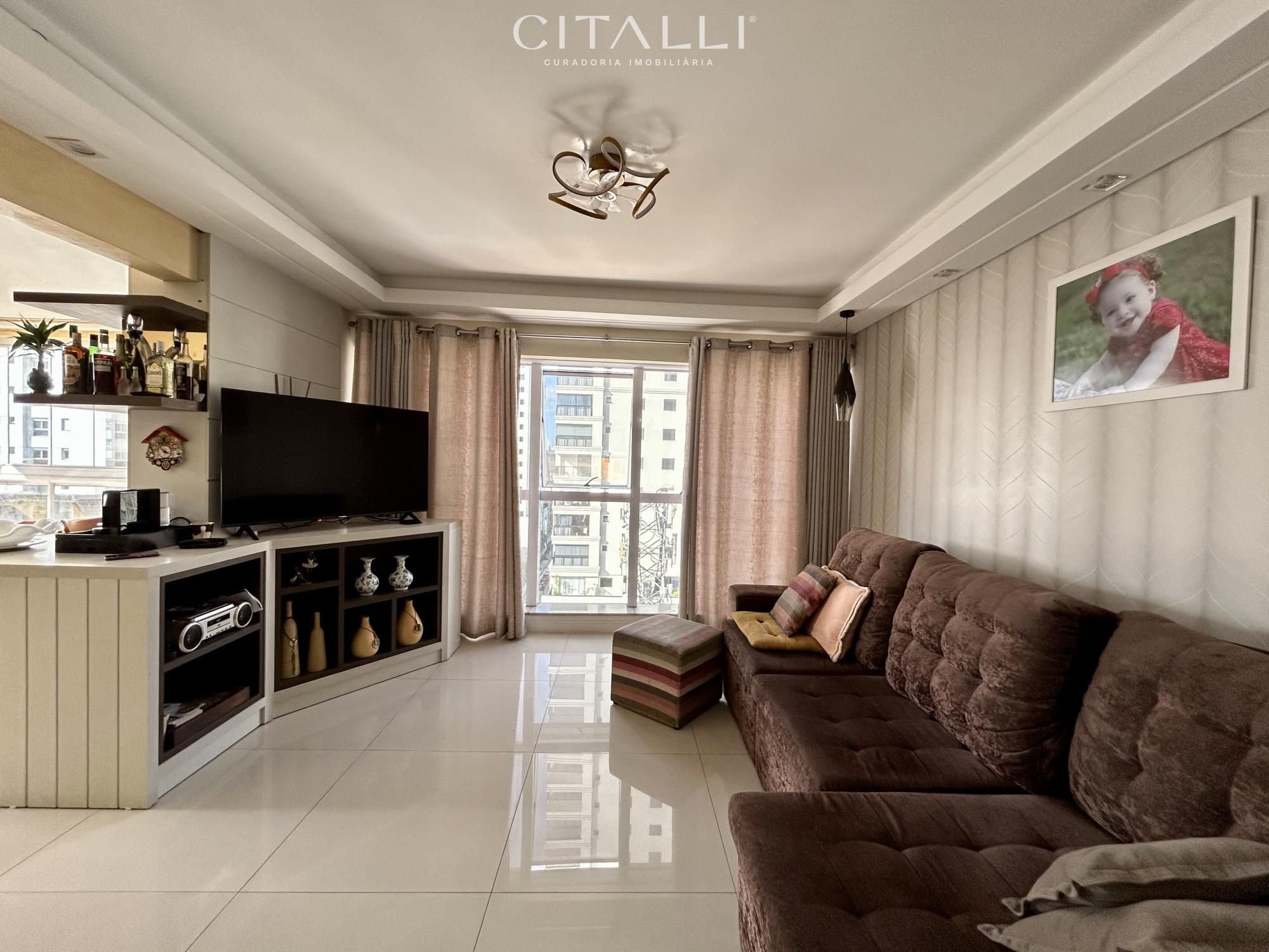 Apartamento no Edifício Mar das Arábias na Meia Praia com 180 m². - Foto 1