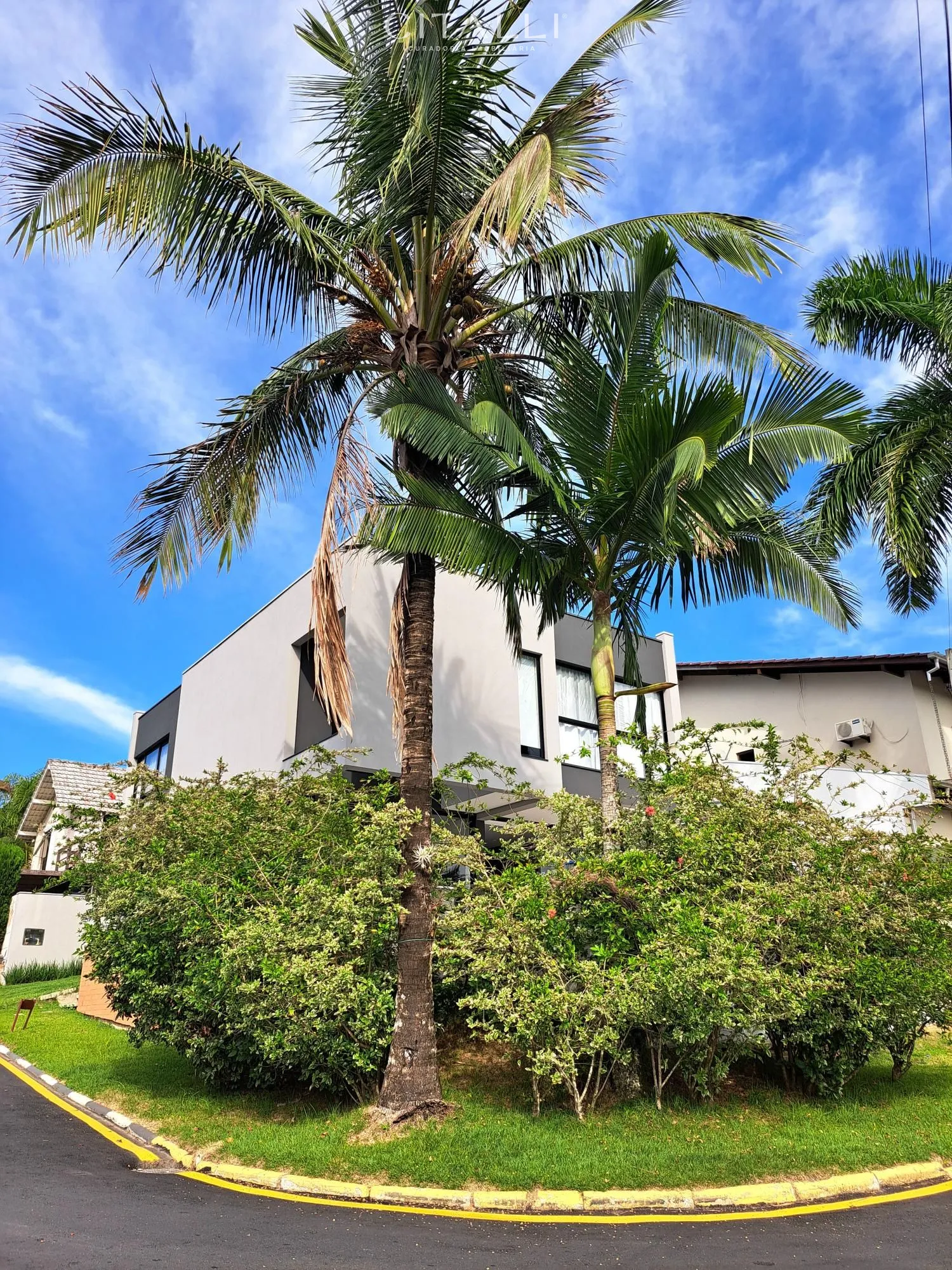 Casa à venda no Condomínio Residencial Ariribá, em Balneário Camboriú. - Foto 2