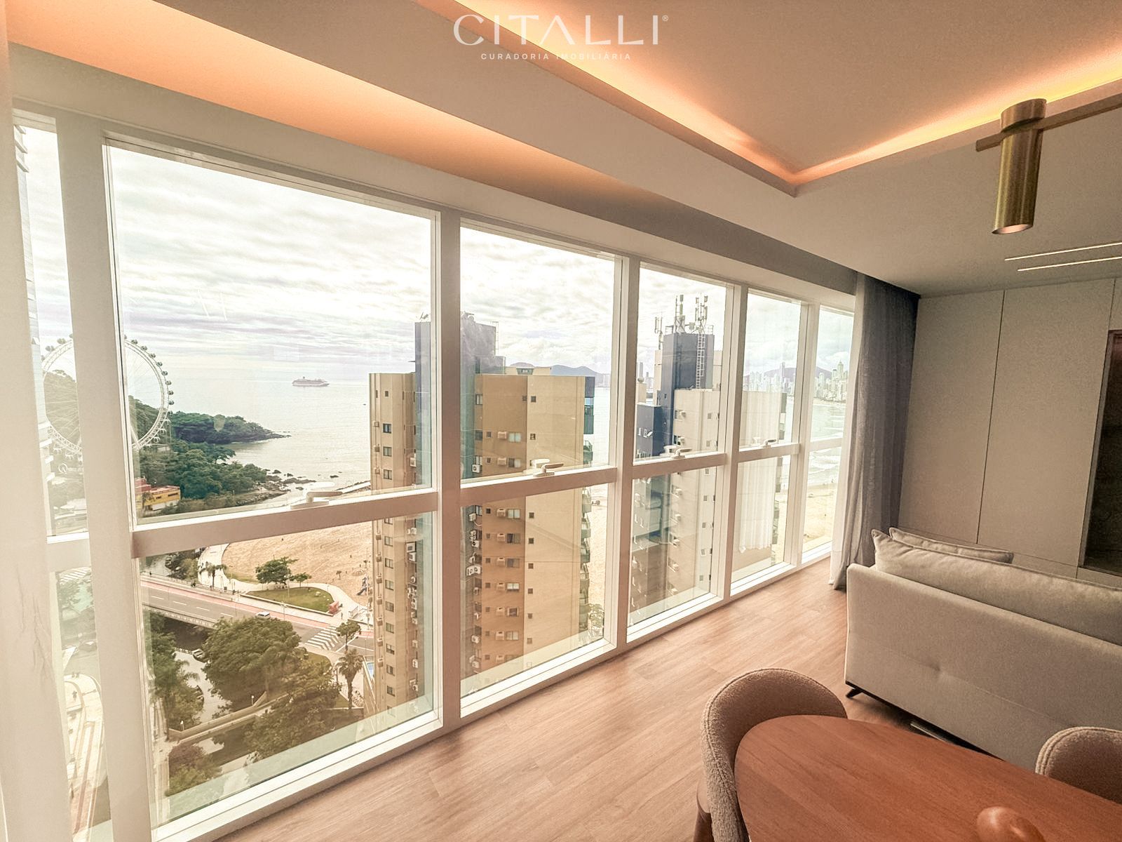 Apartamento no Edifício Skyline Tower em Balneário Camboriú com 151,28 m² - Foto 2