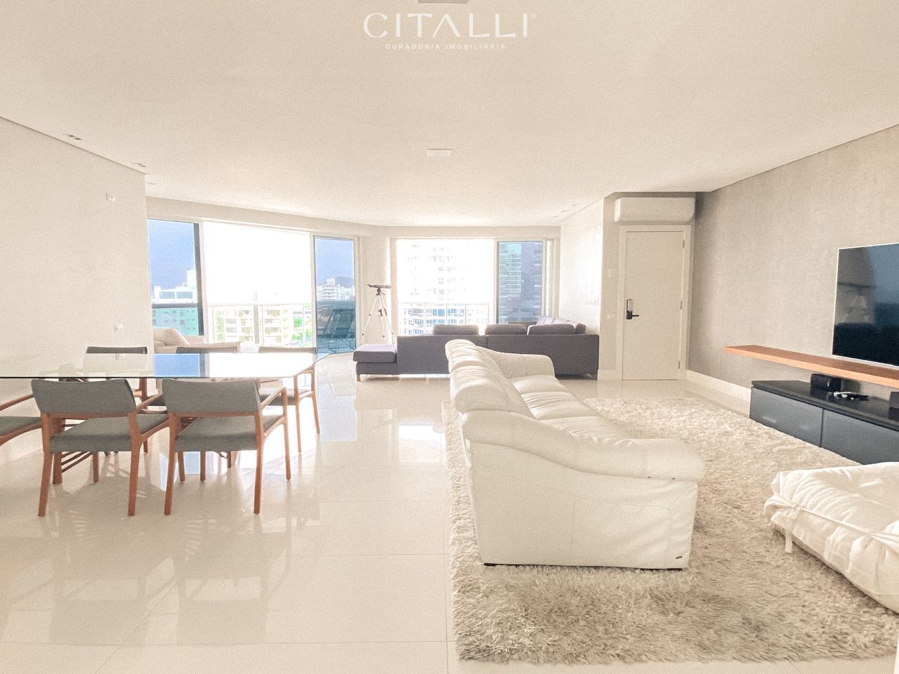 Apartamento no Edifício Brava Home Resort na Praia Brava em Itajaí com 207 m² - Foto 1