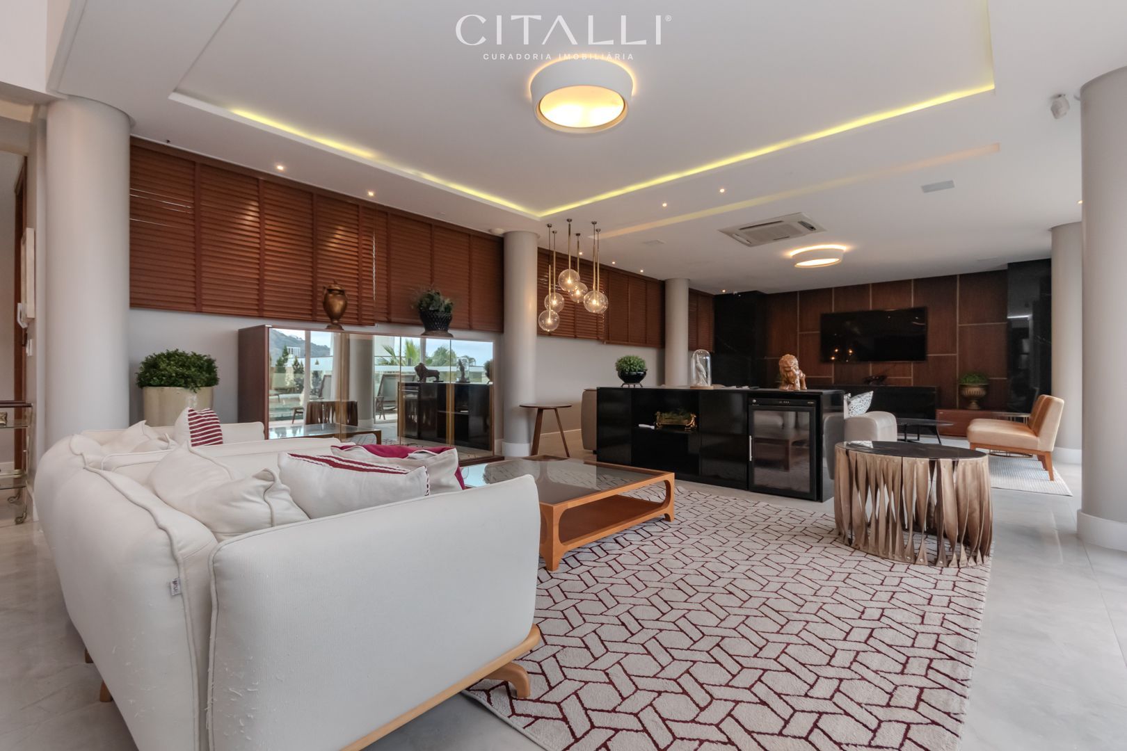 Alto Padrão e Sofisticação | Casa mobiliada e decorada no Condomínio Bella Vista. - Foto 2