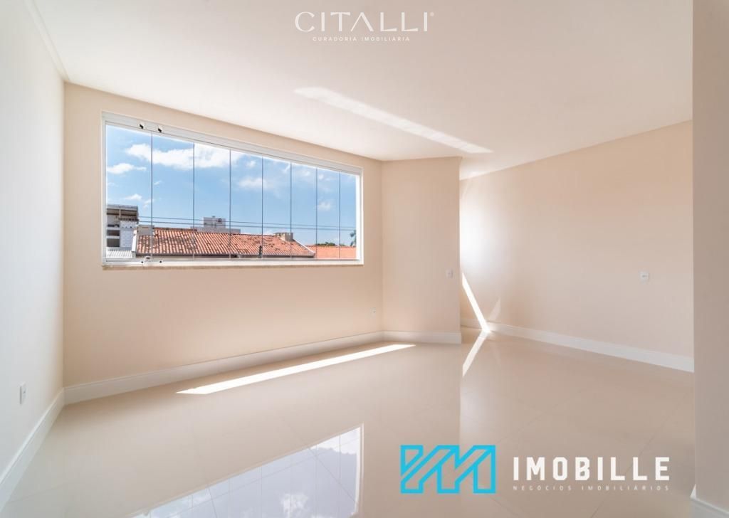 Casa tipo Sobrado com 03 suítes  em Balneário Camboriú com 190m² - Foto 4