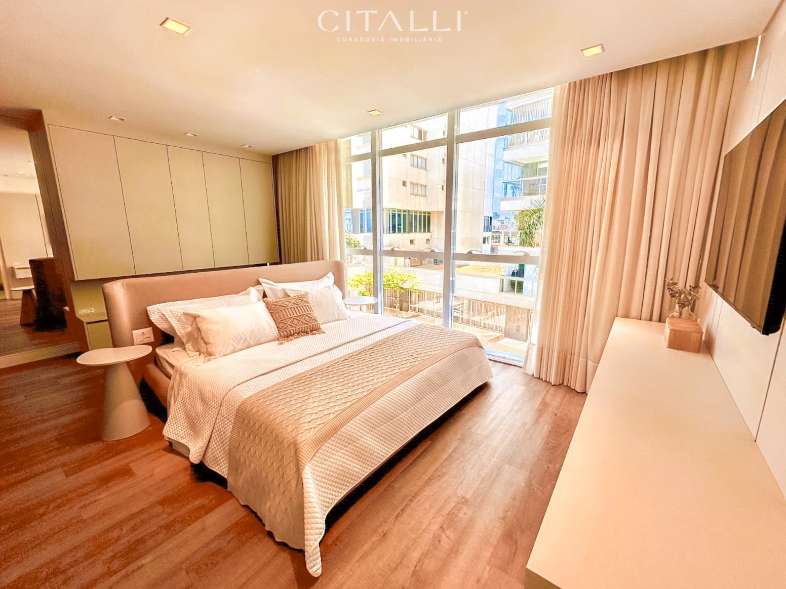 Apartamento no Edifício Le Blanc Residence na Praia Brava com 210 m² privativos - Foto 5