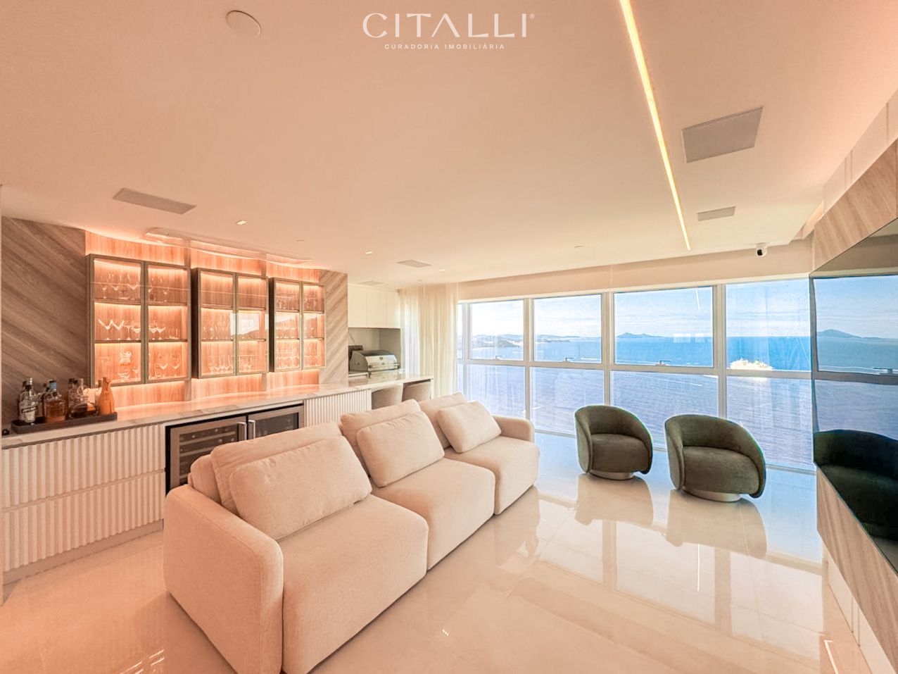 Apartamento no Edifício One Tower em Balneário Camboriú com 194,24 m² - Foto 3