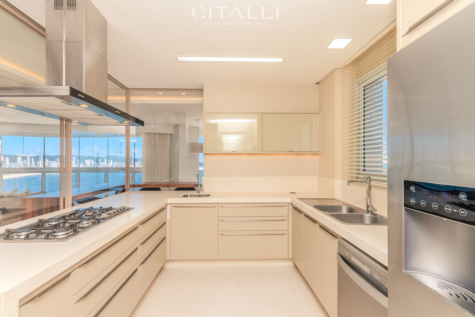 Apartamento no Edifício Ibiza Towers em Balneário Camboriú com 238 m² - Foto 4