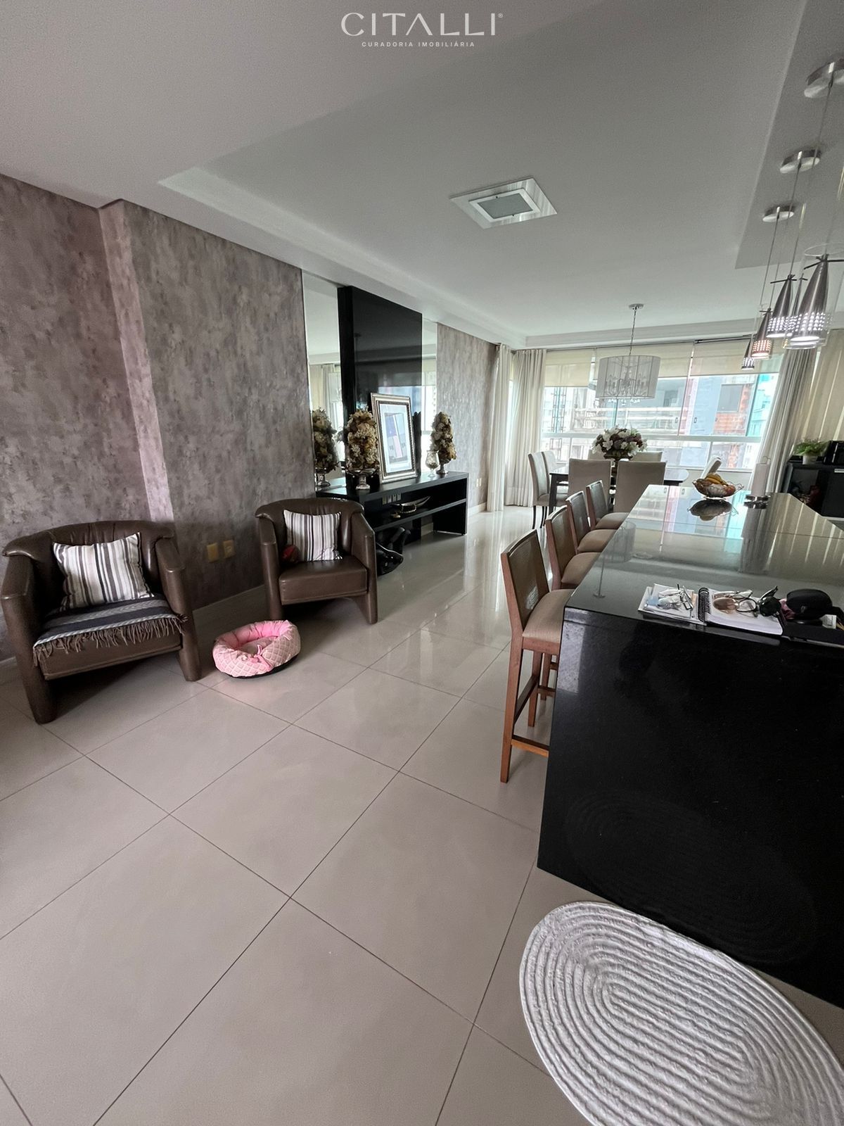 Apartamento à Venda no Edifício Esquina Di Fiore em Balneário Camboriú, 123m² - Foto 1