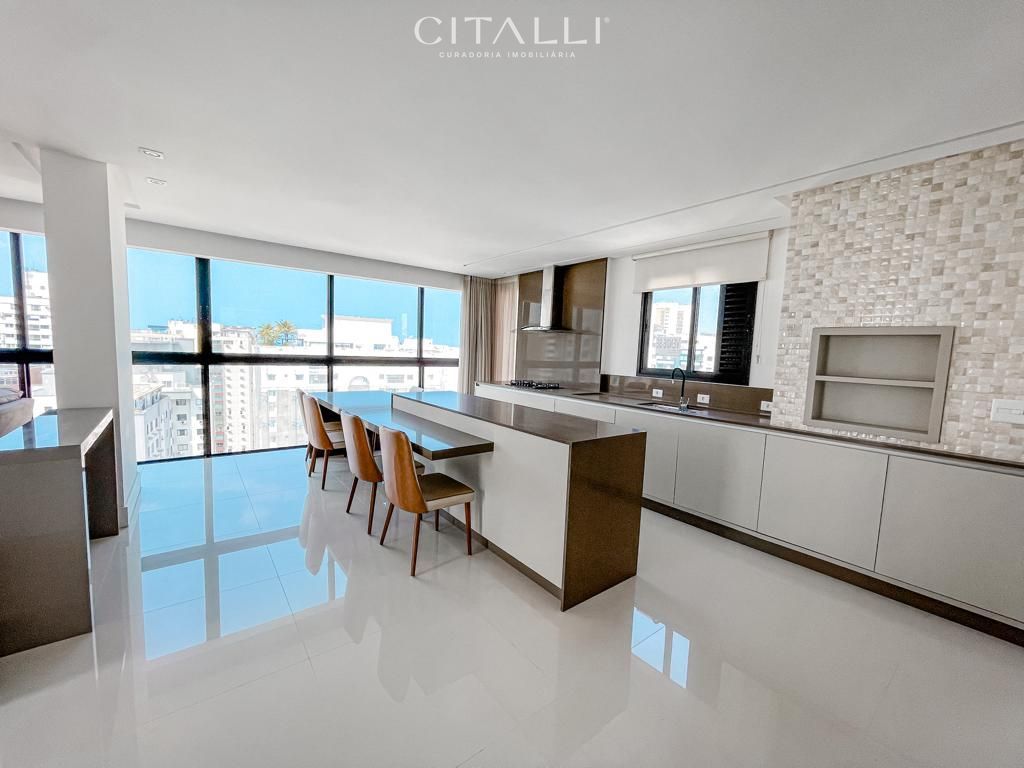 Apartamento no Boulevard Brasil em Balneário Camboriú, 03 suítes, 03 vagas, 122m - Foto 2