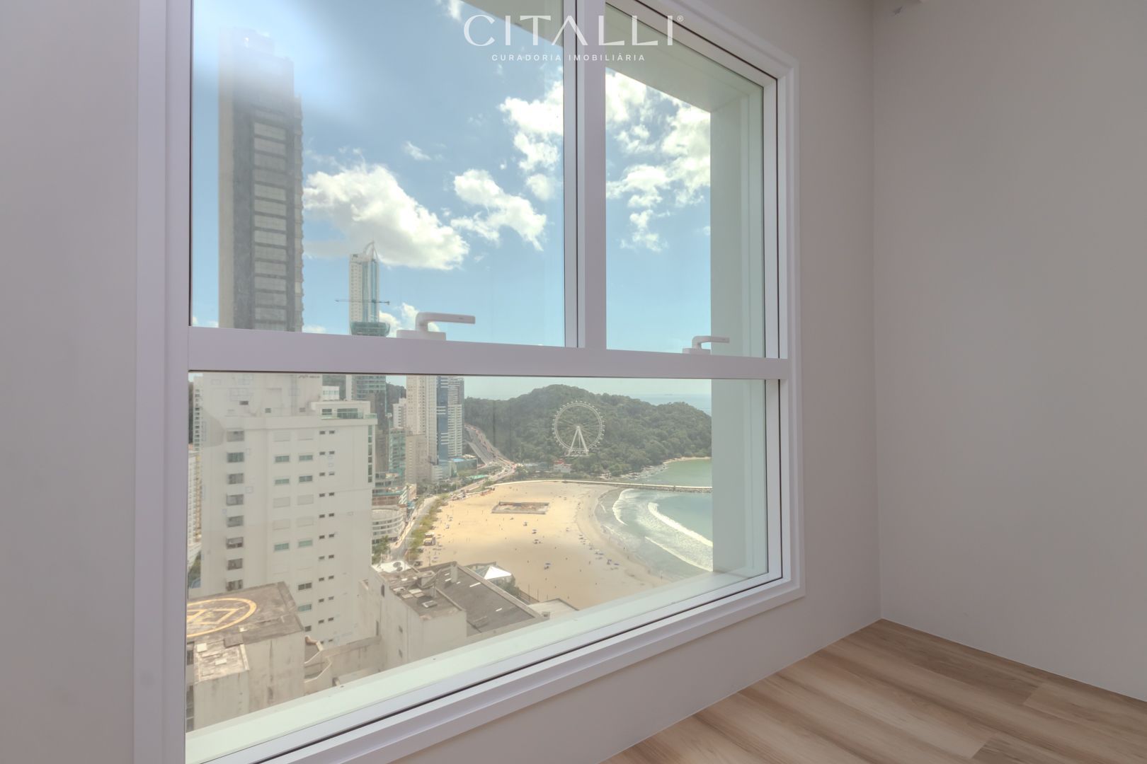 Apartamento no Edifício Boreal Tower na Av. Atlântica de Balneário Camboriú com 04 Suítes - Foto 5